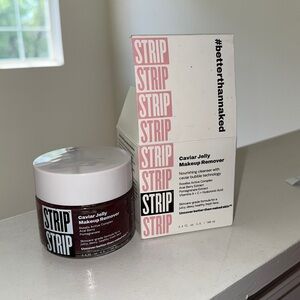 Strip caviar jelly makeup remover